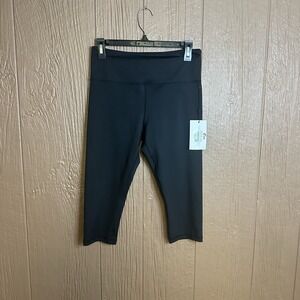 NWT Zyia Black Active Light N Tight Pockets Cropped Leggings Size 8-10 Athletic